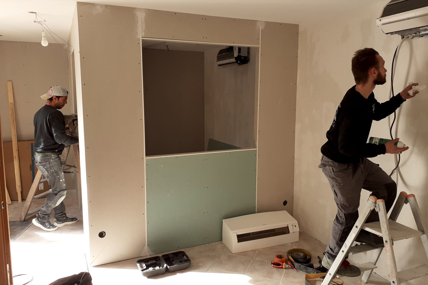 Pose de la ventilation Hygroréglable